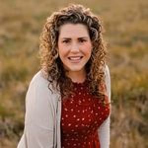 @twotwentyone's profile picture on influence.co