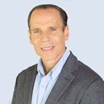 @joelfuhrmanmd's profile picture on influence.co