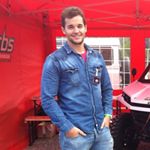 @edgardonaire's profile picture on influence.co