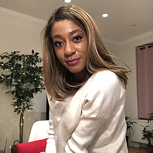 @whitneybae's profile picture on influence.co