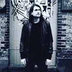 @chewymeatsix's profile picture on influence.co