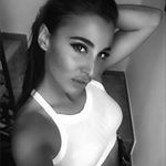 @nuriaadm's profile picture on influence.co