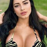 @yasmaiaa's profile picture on influence.co