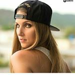 @yellowjen's profile picture on influence.co