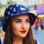 @emeelerules's profile picture on influence.co