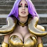 @laritageek's profile picture on influence.co