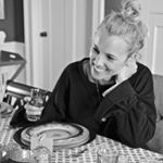 @atcharlotteshouse's profile picture on influence.co