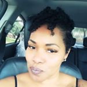 @nola_darlingv's profile picture on influence.co