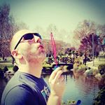 @shomty's profile picture on influence.co