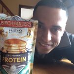 @torredtorres's profile picture on influence.co