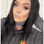 @cosmeticallychristine's profile picture on influence.co