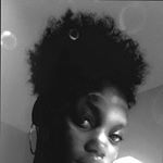 @angelina33347's profile picture on influence.co