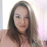 @arinaslipchenko's profile picture on influence.co