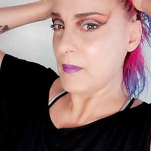 @asun_coteron's profile picture on influence.co