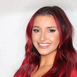 @balayagedandblondies's Profile Picture