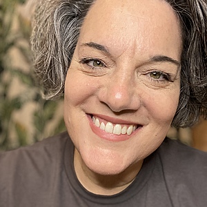 @pghhouseofoils's profile picture on influence.co