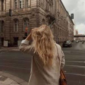 @aurlar.chris's profile picture on influence.co