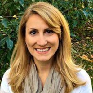 @lenacarpenter's profile picture on influence.co