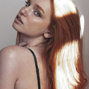 @myfoxyland's profile picture on influence.co