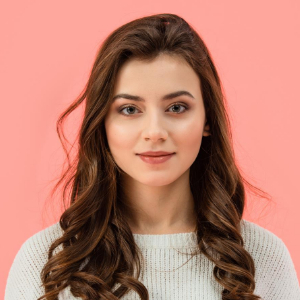 @sophialewis's profile picture on influence.co