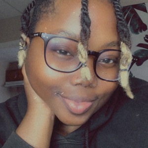 @antoriaklynch868's Profile Picture
