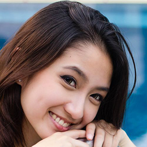 @melindapalastri's profile picture on influence.co