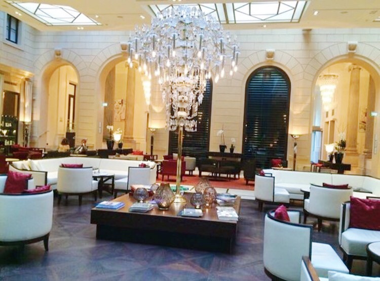 @taniamauritius's cover photo for 'Palais Hansen Kempinski Vienna'