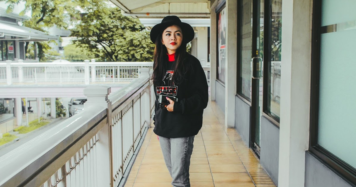 @evaaguspina's cover photo for 'Know Your Brand'