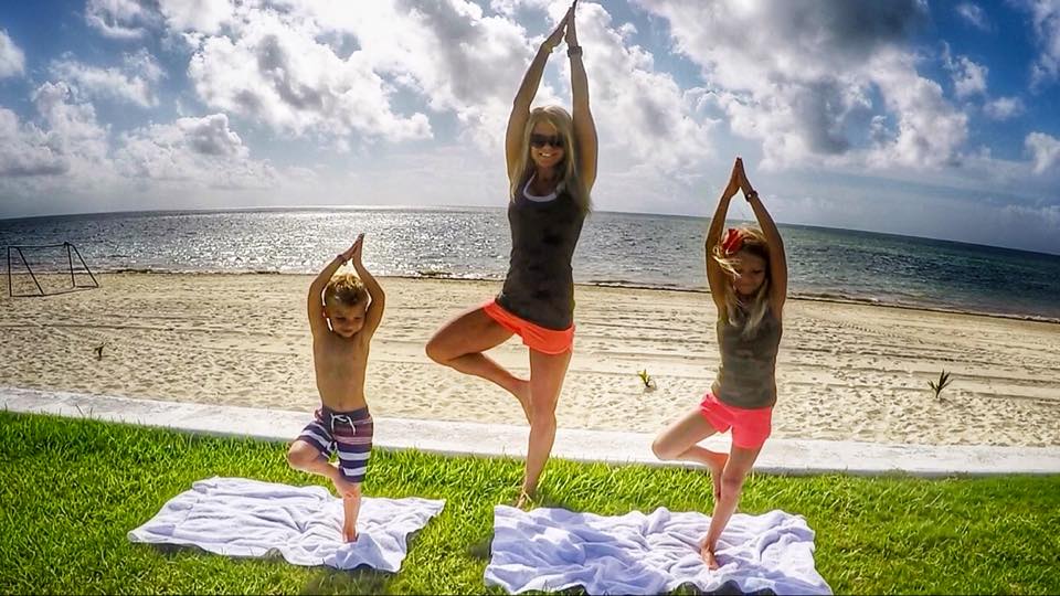 @jessrunsblessed's cover photo for 'How to be an Active Mom | #TheMove by 66 Audio'